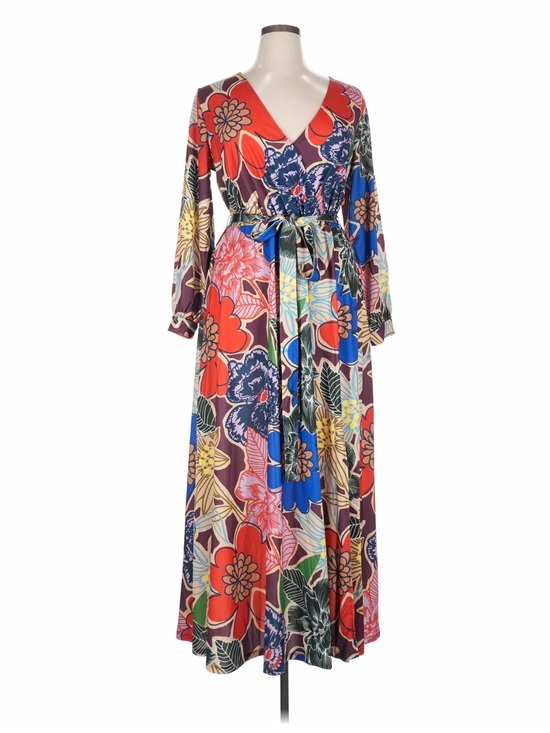 Eloquii Dresses & Skirts - Eloquii Multicolor Floral V-Neck Long Sleeve Maxi Dress